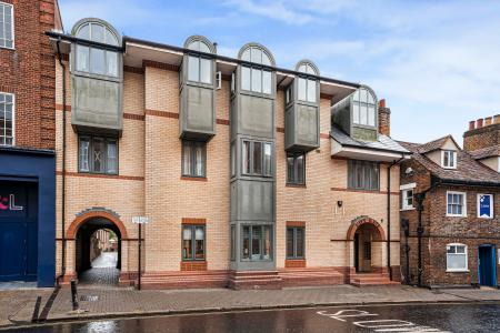 2 bedroom Flat for sale in Victoria Street, St Albans, AL1