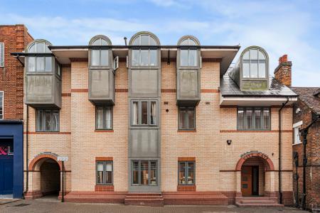 2 bedroom Flat for sale in Victoria Street, St Albans, AL1