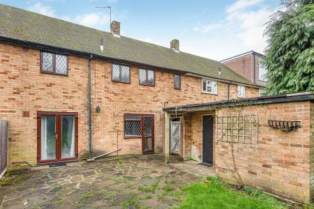 4 bedroom Terraced House for sale in Woollam Crescent, St Albans, AL3