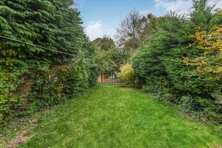 4 bedroom Terraced House for sale in Woollam Crescent, St Albans, AL3