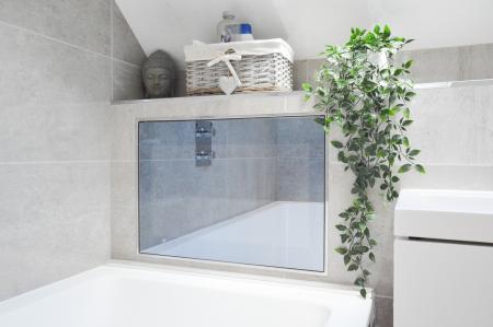 3 bedroom Detached house to let in Mayflower Road, St Albans, AL2