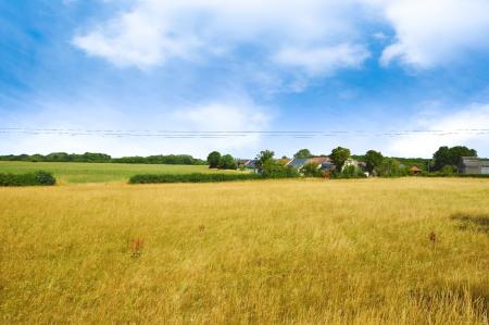 3 bedroom Detached house to let in Roestock Lane, Colney Heath, AL4