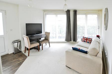 1 bedroom Ground floor maisonette to let in Charrington Place, St Albans, AL1