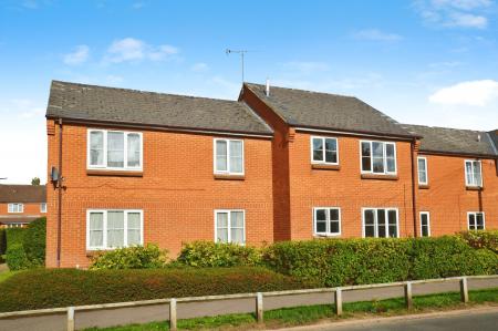 1 bedroom Flat to let in St. Leonards Court, St Albans, AL4