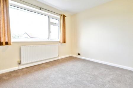 3 bedroom Detached house for sale in Oaklands Lane, St Albans, AL4