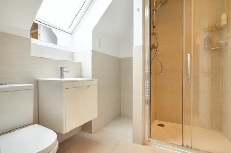 4 bedroom Detached house for sale in Wain Close, St Albans, AL1