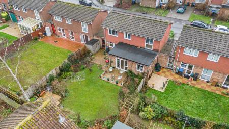 4 bedroom Detached house for sale in The Paddock, Hatfield, AL10