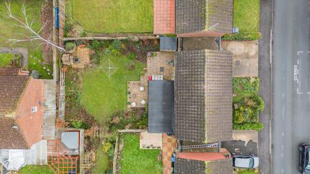 4 bedroom Detached house for sale in The Paddock, Hatfield, AL10
