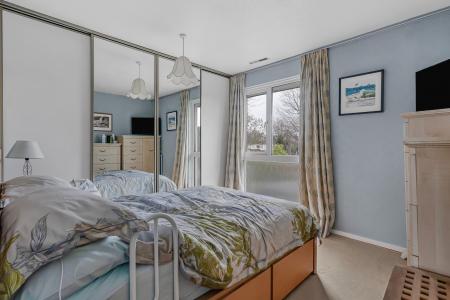 4 bedroom Detached house for sale in The Paddock, Hatfield, AL10