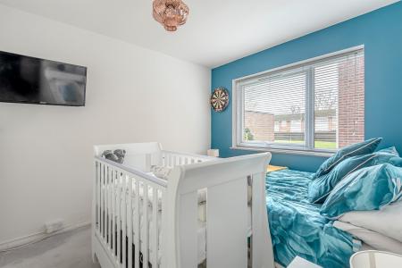 1 bedroom Flat to let in Cedar Court, St Albans, AL4