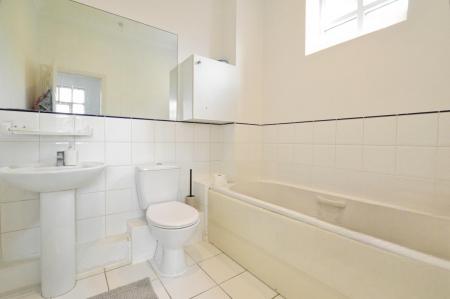 2 bedroom Flat to let in Lattimore Road, St Albans, AL1