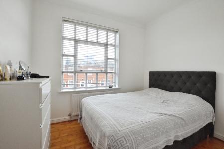 2 bedroom Flat to let in Lattimore Road, St Albans, AL1