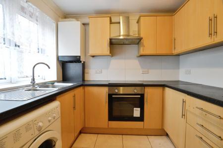 3 bedroom Semi-detached house to let in Chene Mews, St Albans, AL3