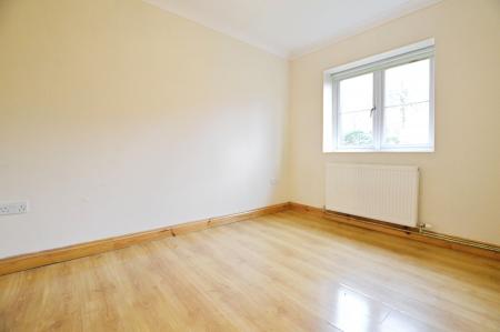 3 bedroom Semi-detached house to let in Chene Mews, St Albans, AL3