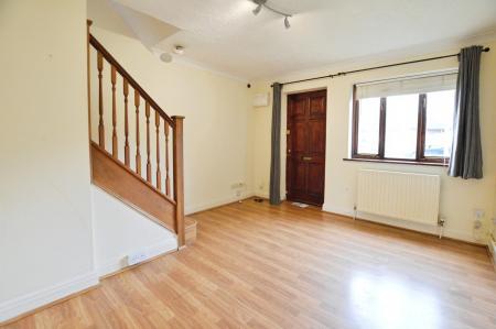 2 bedroom Terraced House to let in Cottonmill Lane, St Albans, AL1