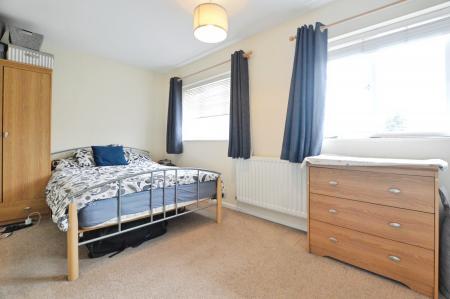 2 bedroom End of terrace house to let in Thirlmere Drive, St Albans, AL1