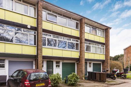 5 bedroom Terraced House for sale in Abbots Park, St Albans, AL1