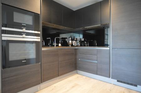 2 bedroom Flat to let in London Road, St Albans, AL1