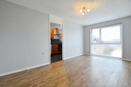 1 bedroom Flat to let in Hardwicke Place, London Colney, AL2