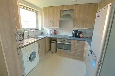 2 bedroom Flat to let in Charrington Place, St Albans, AL1
