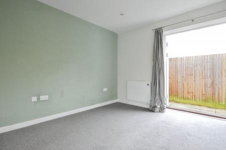 2 bedroom Flat to let in Henley House, St Albans, AL1