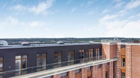 2 bedroom Penthouse to let in Ziggurat House, St Albans, AL1
