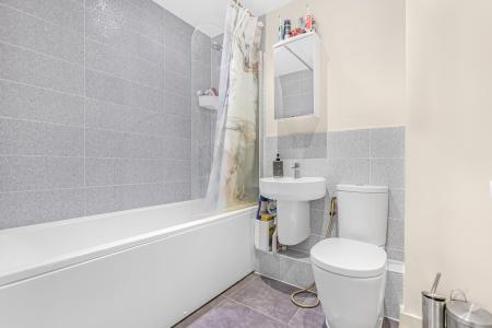 1 bedroom Flat for sale in Newsom Place, St Albans, AL1