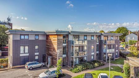 1 bedroom Flat for sale in Newsom Place, St Albans, AL1