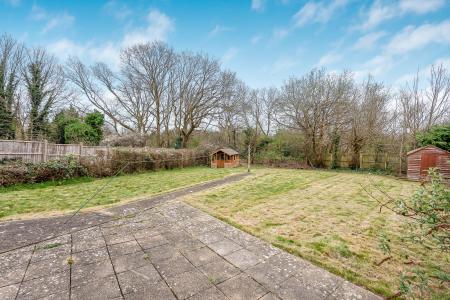 4 bedroom Semi-detached house for sale in Shirley Road, St Albans, AL1