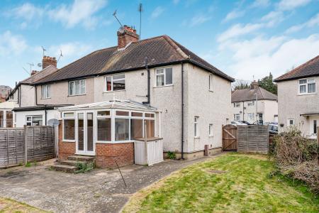 4 bedroom Semi-detached house for sale in Shirley Road, St Albans, AL1