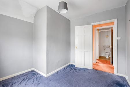 4 bedroom Semi-detached house for sale in Shirley Road, St Albans, AL1