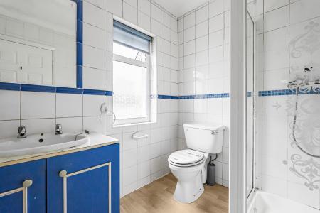 4 bedroom Semi-detached house for sale in Shirley Road, St Albans, AL1