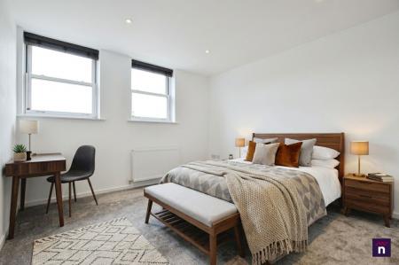 2 bedroom Flat to let in Lower Dagnall Street, St Albans, AL3