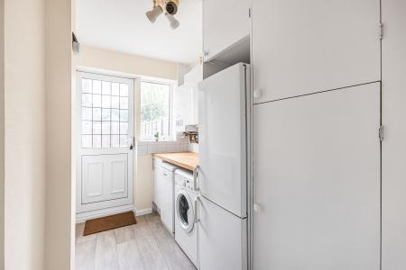 3 bedroom Detached bungalow for sale in The Meads, Bricket Wood, AL2