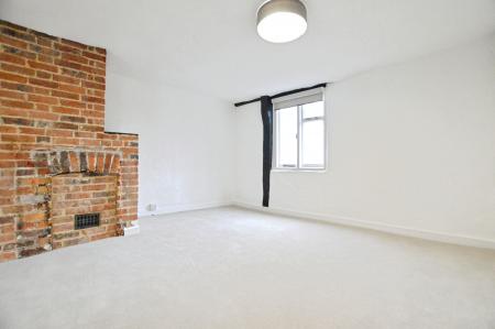 2 bedroom Terraced House to let in Sopwell Lane, St Albans, AL1
