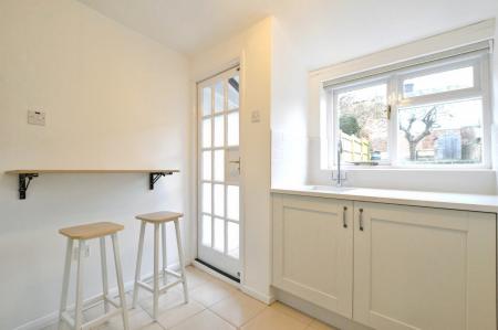 2 bedroom Terraced House to let in Sopwell Lane, St Albans, AL1