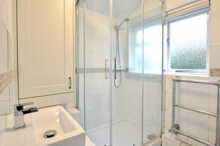 2 bedroom Terraced House to let in Sopwell Lane, St Albans, AL1