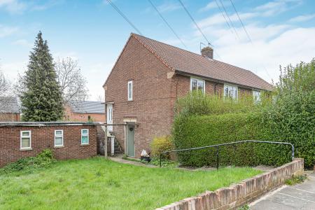 2 bedroom Maisonette for sale in Wallingford Walk, St Albans, AL1