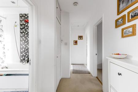 2 bedroom Maisonette for sale in Wallingford Walk, St Albans, AL1