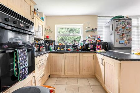 3 bedroom Town house for sale in Abbots Park, St Albans, AL1