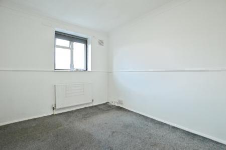 4 bedroom House to let in Flatfield Road, St Albans, HP3