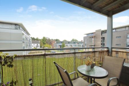 2 bedroom Flat to let in Newsom Place, St Albans, AL1