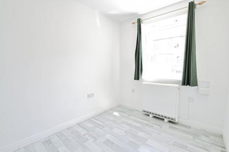 1 bedroom Studio flat to let in Harlesden Road, St Albans, AL1