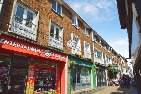 4 bedroom Duplex to let in French Row, St Albans, AL3