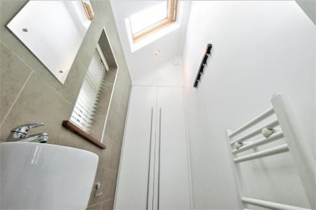 3 bedroom End of terrace house to let in St Mary Court, St Albans, AL1