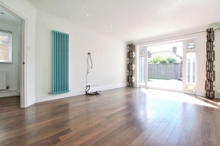 3 bedroom End of terrace house to let in St Mary Court, St Albans, AL1
