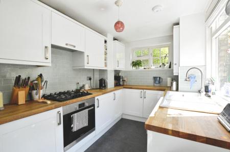 2 bedroom Terraced House to let in Oster Street, St Albans, AL3