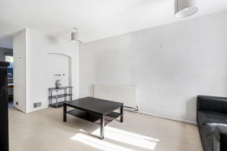 2 bedroom Terraced House for sale in Tudor Close, Hatfield, AL10
