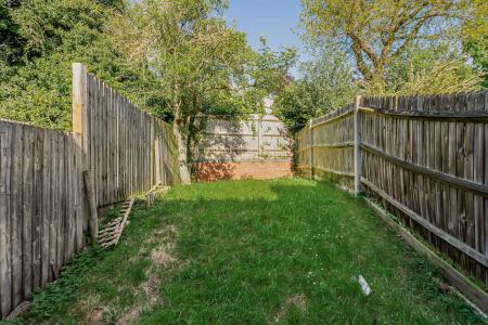 2 bedroom Terraced House for sale in Tudor Close, Hatfield, AL10