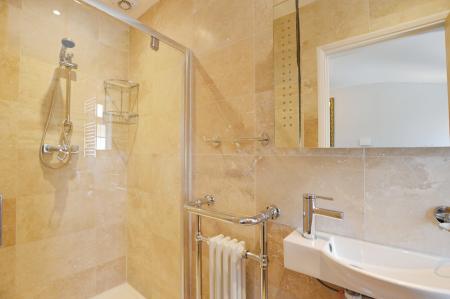 4 bedroom Detached house for sale in Carpenders Close, Harpenden, AL5